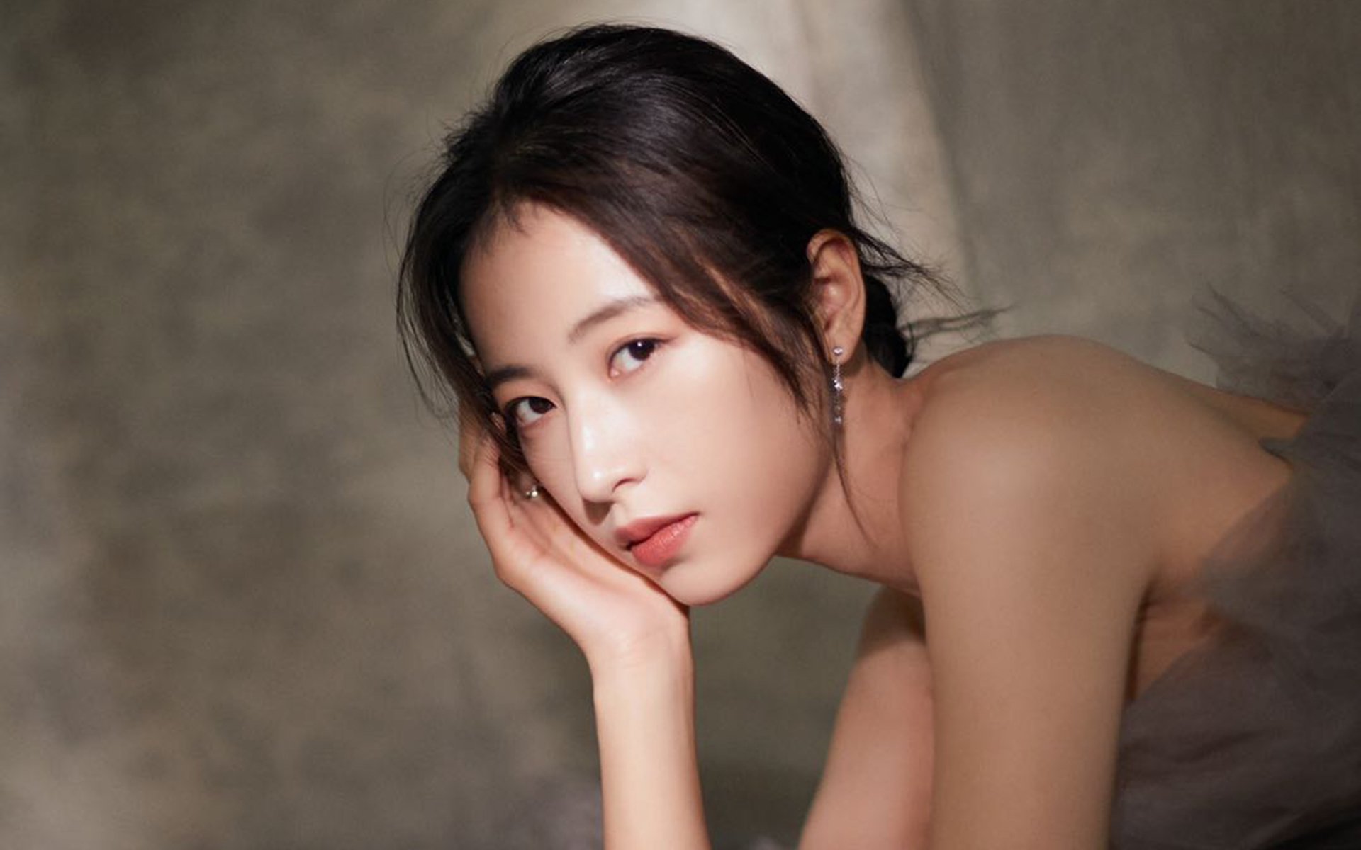 时间法则,翻盘者的契约与火热的延迟