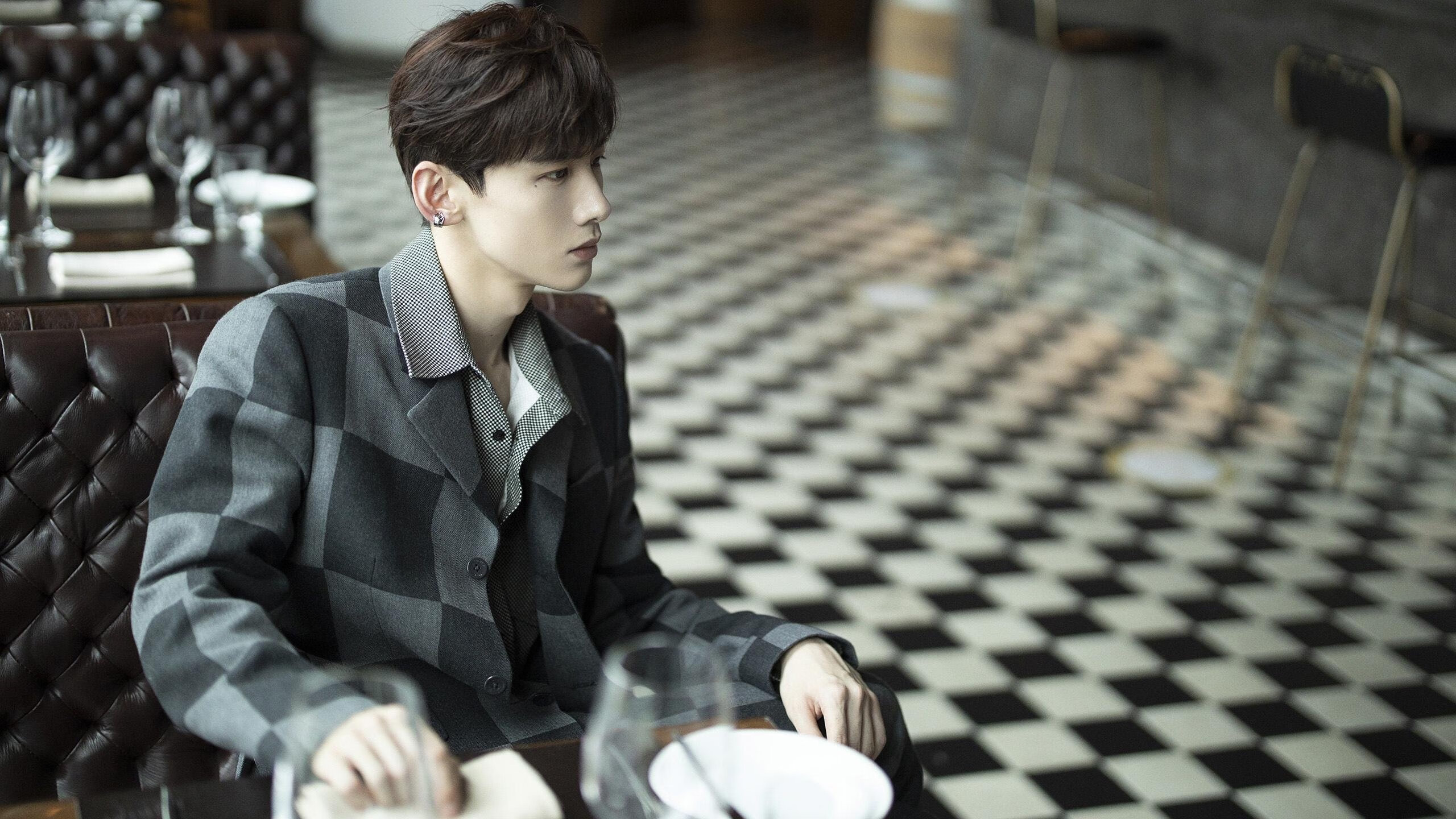 赛道反转!索伯逆袭的黄金16圈