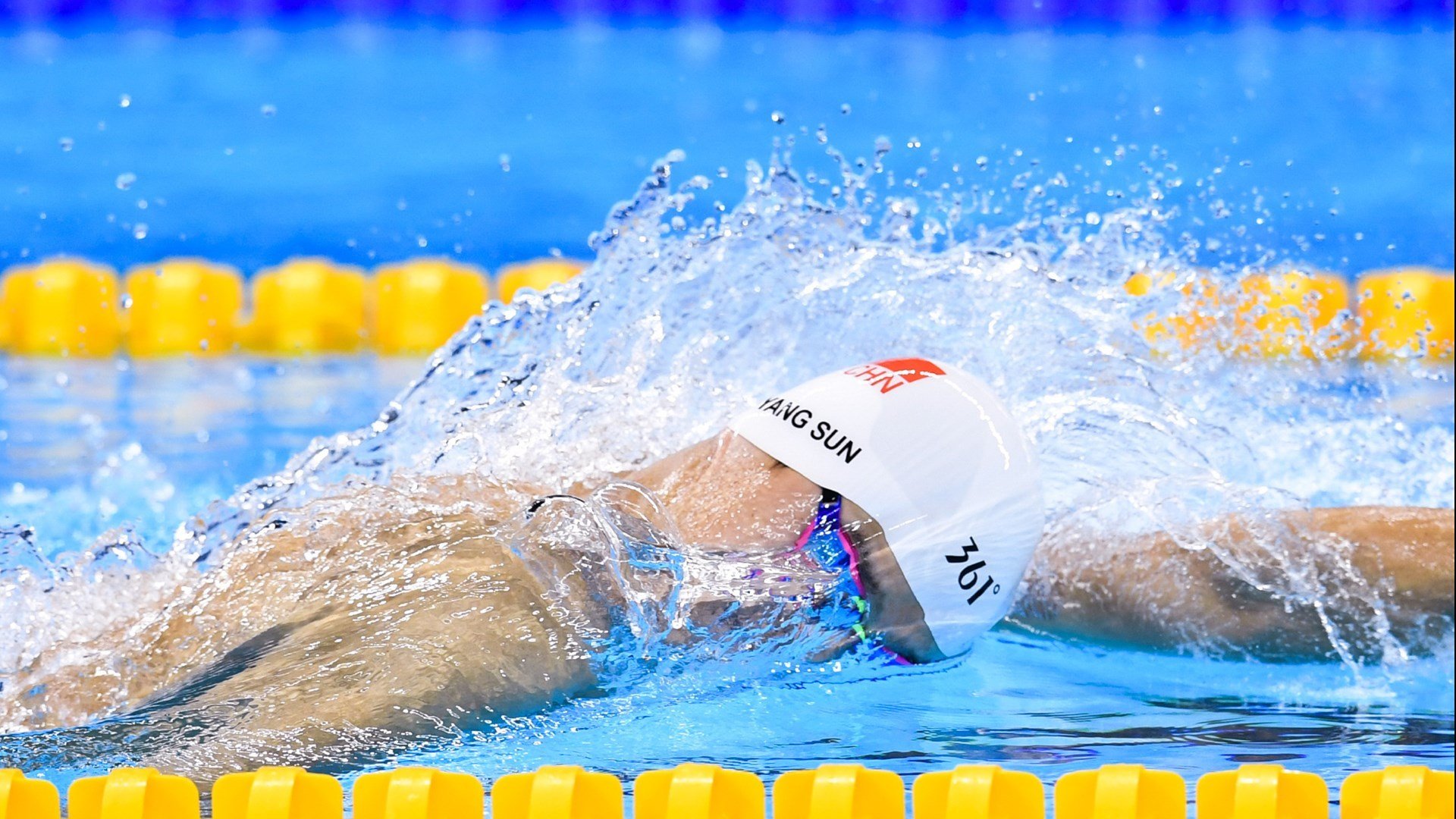 极限逆转!许昕化身熔炉,助国乒惊险跨越波兰铁阵