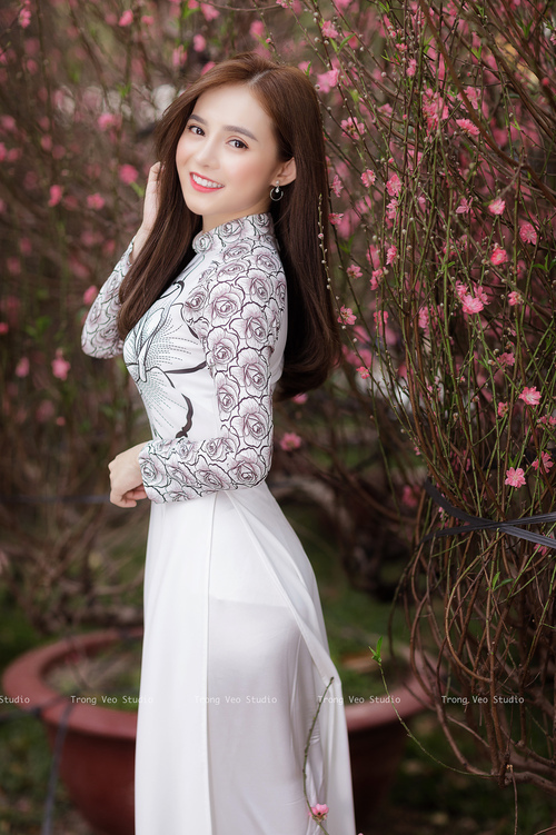 工业之盾与冰封的太阳,克莱·汤普森的压制级艺术,如何铸就山西的团队胜利