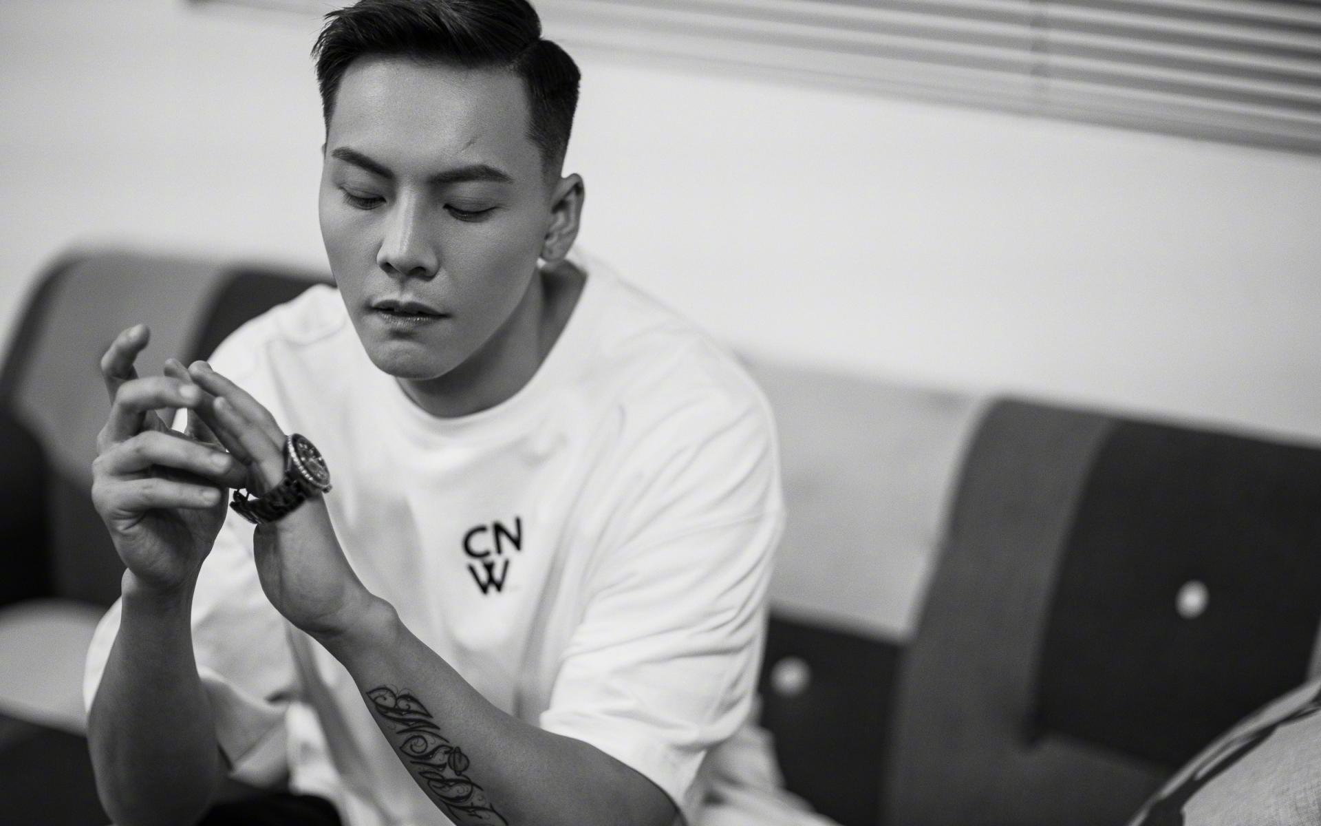 力证与破防,约基奇的蜕变与雄鹿的碾压